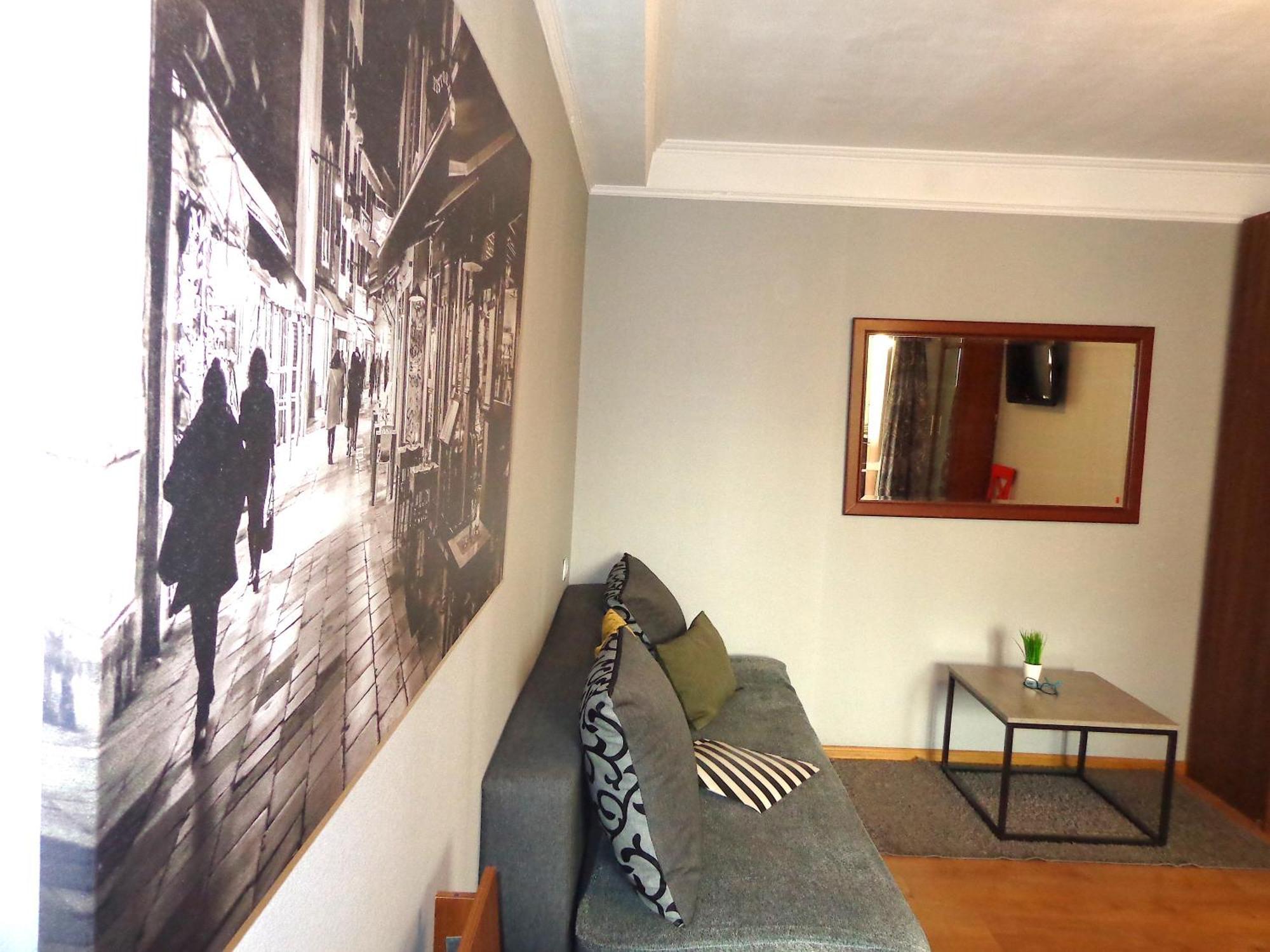 Apartment Olympyska On Velyka Vasylkyvska 45 키예프 외부 사진