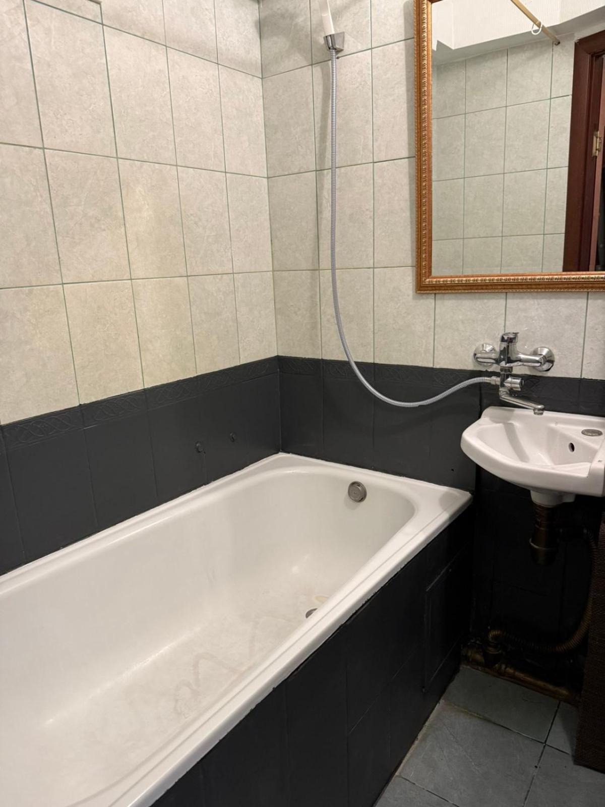 Apartment Olympyska On Velyka Vasylkyvska 45 키예프 외부 사진